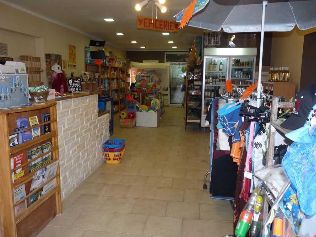 Camping Mobile Home U Sole Marinu Patrimonio Luaran gambar